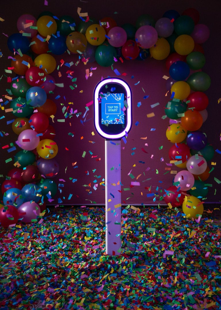 Diamond Glow Photo Booth