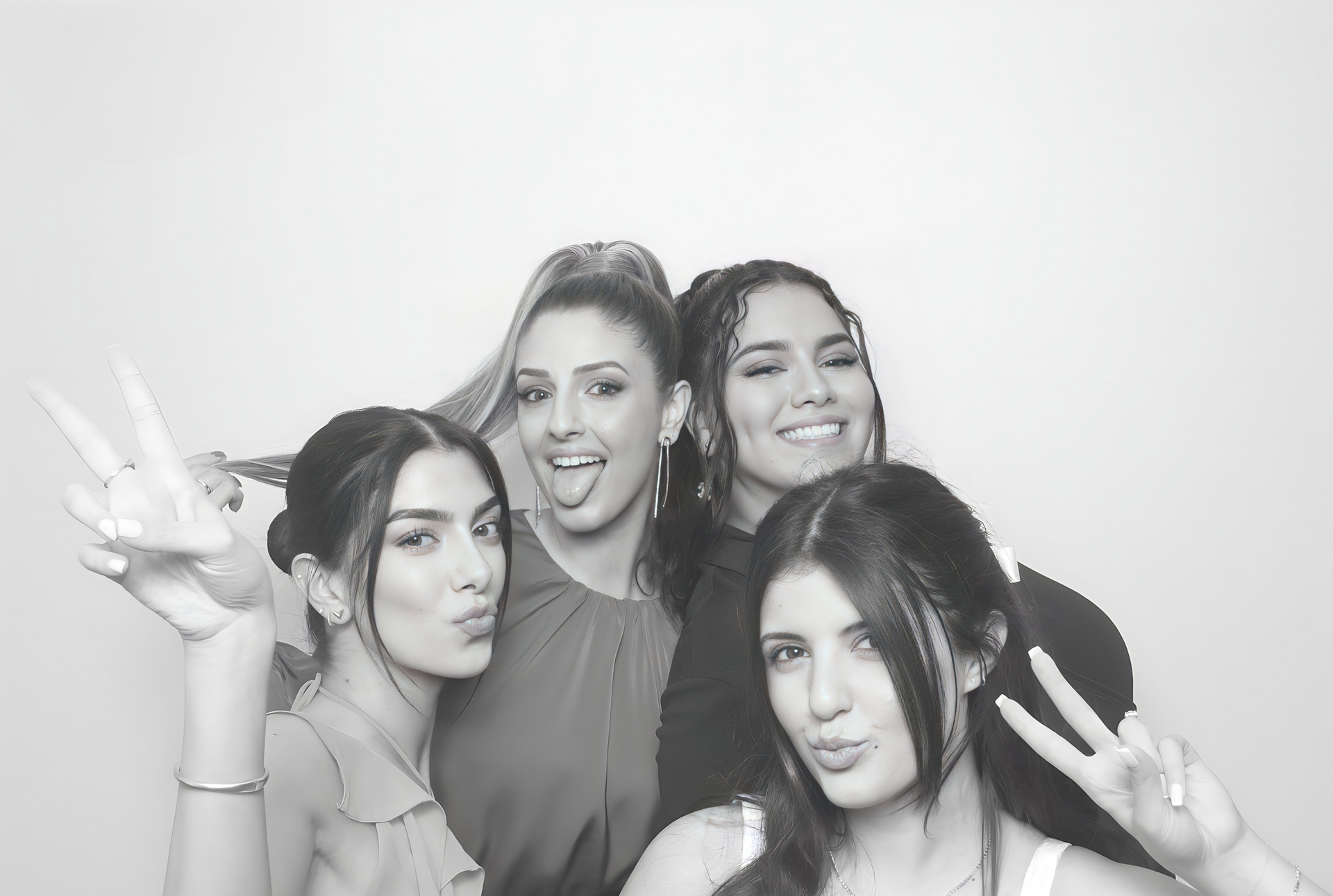 How To Get the Kim Kardashian Photo Booth Experience At Your Next Party