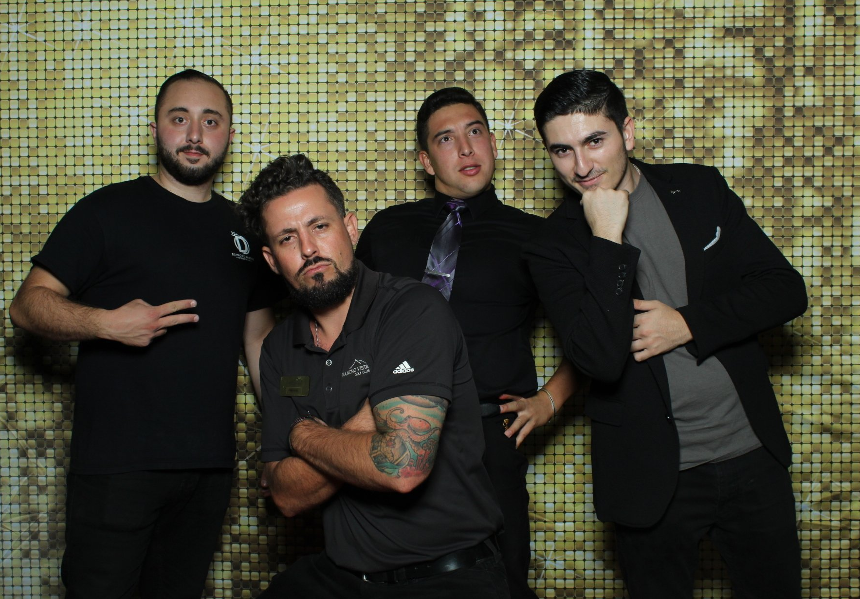photo-booth-attendees